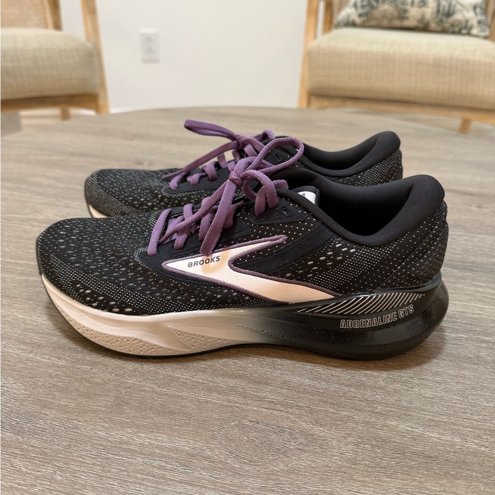 Brooks Adrenaline GTS 24